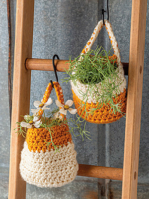 Giveaway: Prym Crochet Hooks & Tools – Crochet World Magazine